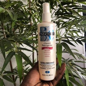 NEW Pantene Pro-V Classic Hairspray Ultra Firm All Day Hold / 10.2 fl oz 300ml